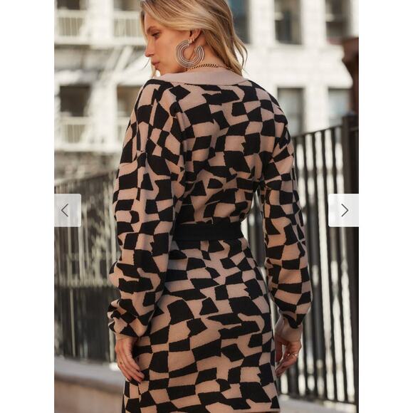 Heather Black & Tan Printed Sweater Mini Dress S/M - Picture 6 of 7